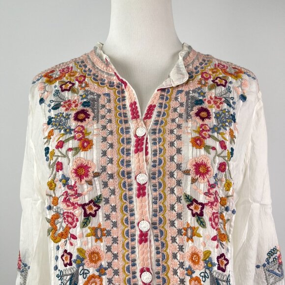 NWOT Johnny Was Floral Embroidered Long Sleeves V-Neck Shirt Blouse Size S - Picture 3 of 13